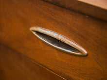 Load image into Gallery viewer, Broyhill Sculptra Dresser
