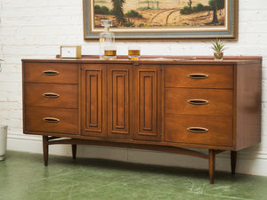 Broyhill Sculptra Dresser