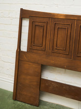 Load image into Gallery viewer, Broyhill Sculptra Headboard

