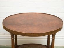 Load image into Gallery viewer, Drexel Heritage Side Table

