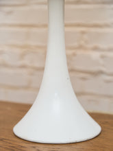 Load image into Gallery viewer, Tulip Base Vintage Lamp Black Shade
