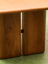 Load image into Gallery viewer, Sergio Coffee Table
