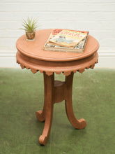 Load image into Gallery viewer, Vintage Wood Scalloped Edge End Table
