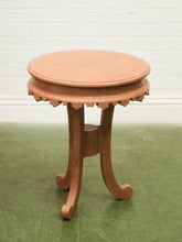 Load image into Gallery viewer, Vintage Wood Scalloped Edge End Table
