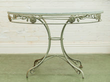 Load image into Gallery viewer, Woodard Vintage Rustic 5 piece outdoor Set
