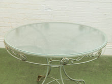 Load image into Gallery viewer, Woodard Vintage Rustic 5 piece outdoor Set
