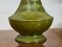Load image into Gallery viewer, Lime Green Vintage Mid Century Lamp
