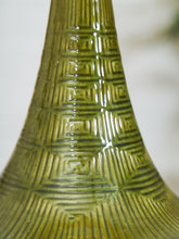 Load image into Gallery viewer, Lime Green Vintage Mid Century Lamp

