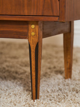 Load image into Gallery viewer, Kroeler Vintage 1960’s Hutch
