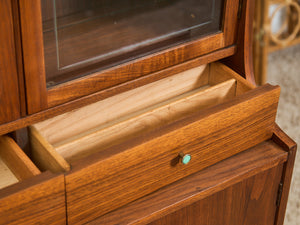 Kroeler Vintage 1960’s Hutch