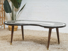 Load image into Gallery viewer, Amoebic 1950’s Classic Vintage Coffee Table
