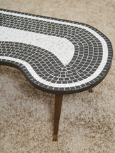 Load image into Gallery viewer, Amoebic 1950’s Classic Vintage Coffee Table
