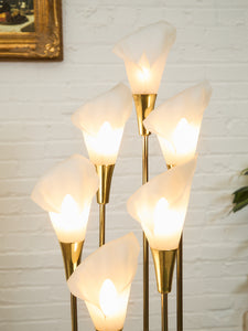 Vintage Hollywood Regency Lily Brass Table Lamp
