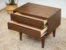 Load image into Gallery viewer, Solis Double Drawer Nightstands
