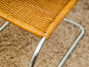 Ludwig Mies van der Rohe’s MR Side Chair