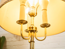 Load image into Gallery viewer, Brass Hollywood Regency Lamp
