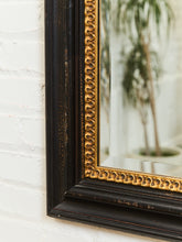Load image into Gallery viewer, Classic Black Gold Wall Mirror
