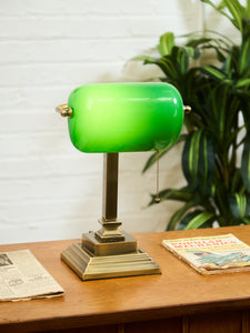 Green Deco Style Task Lamp
