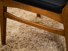 Load image into Gallery viewer, Rare Set of 4 Woven Mid Century Highback Dining chairs by Huntley
