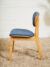 Load image into Gallery viewer, Set of 6 Mid-Century Modern Style Blonde Dining Chairs in Blue Orange Upholstery
