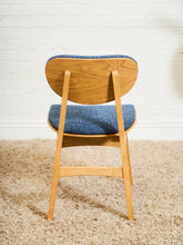 Load image into Gallery viewer, Set of 6 Mid-Century Modern Style Blonde Dining Chairs in Blue Orange Upholstery
