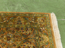 Load image into Gallery viewer, 1900’s Vintage Iranian Persian Rug
