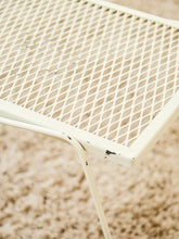 Load image into Gallery viewer, White Patio 60’s Original Table
