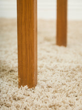 Load image into Gallery viewer, Oak 1970’s Mid Century Dining Set
