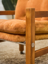 Load image into Gallery viewer, Oak 1970’s Mid Century Dining Set

