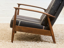 Load image into Gallery viewer, Milo Baughman Lounge Chair Restored with new upholstery

