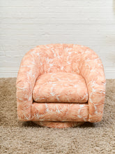 Load image into Gallery viewer, Peach Palm Leaf Pleated Chair
