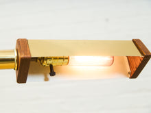 Load image into Gallery viewer, 1970’s Brass and Oak Vintage Table Lamp
