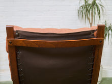 Load image into Gallery viewer, Westnofa Mid Century Lounger Made in Norway
