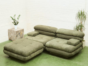 3 pieces 70’s style Lounge with Ottoman in Olive Green Checker