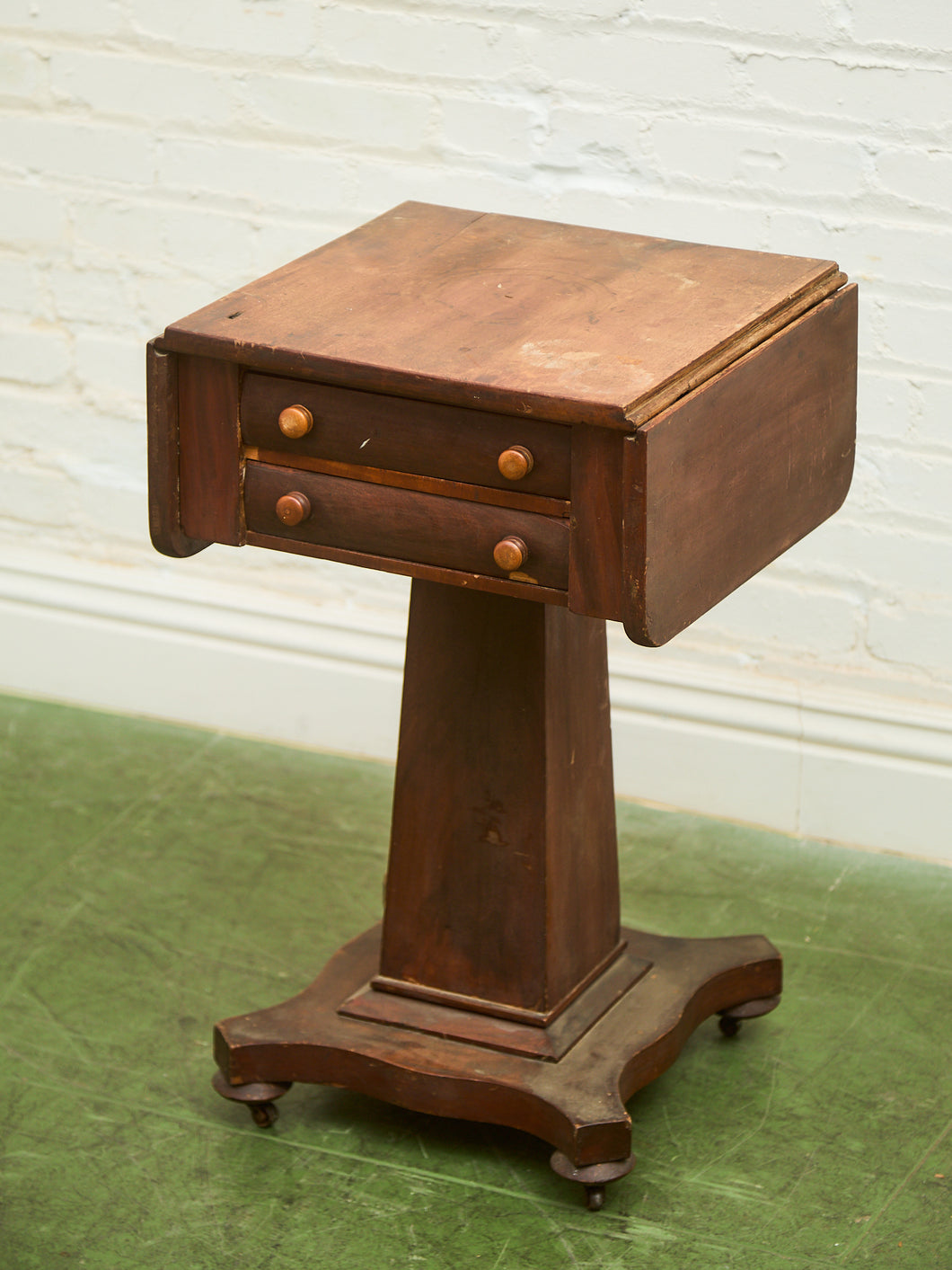 Antique Regency Period Mahogany Sewing Table With Lift Top