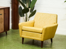 Load image into Gallery viewer, Dux Swedish 1960’s Mid Century Chair
