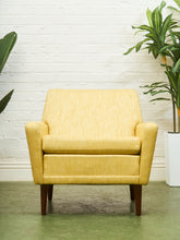Load image into Gallery viewer, Dux Swedish 1960’s Mid Century Chair
