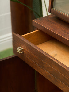 Mid-Century Modern Hutch Cabinet in Walnut