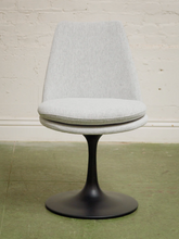 Load image into Gallery viewer, Daisy Chair
