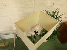 Load image into Gallery viewer, Brass Sleek Floor Lamp
