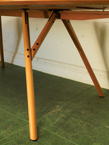 Oval Dining Table