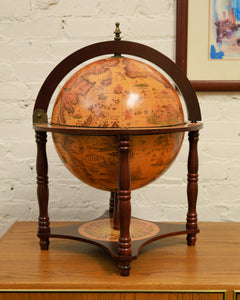 Chess Set Globe