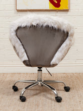 Load image into Gallery viewer, Furry Office Chair
