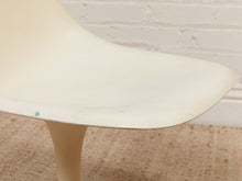 Load image into Gallery viewer, Single Tulip Chair
