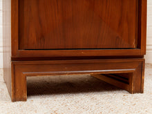 Load image into Gallery viewer, Vintage 4 Drawer Mid Century Desk
