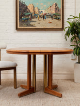 Load image into Gallery viewer, Oak Mid Century Oval Dining Table
