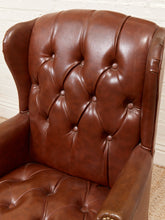Load image into Gallery viewer, Medium Size Wing Back Leather Chair
