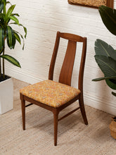 Load image into Gallery viewer, Walnut 5 Piece Dining Set
