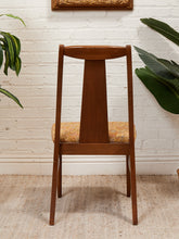 Load image into Gallery viewer, Walnut 5 Piece Dining Set
