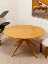 Load image into Gallery viewer, Spider Round Table
